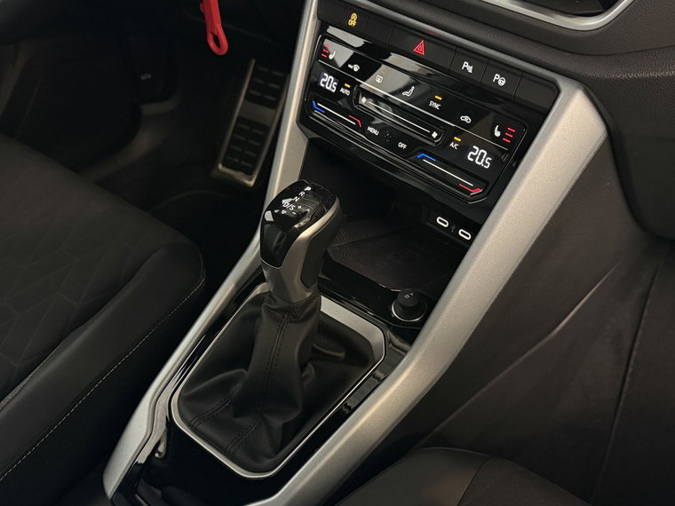 Vehicle Image 39