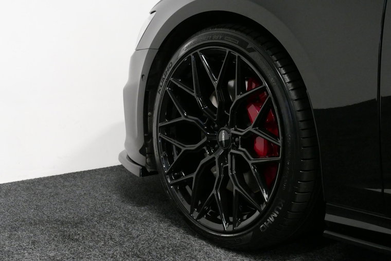 Vehicle Image 23