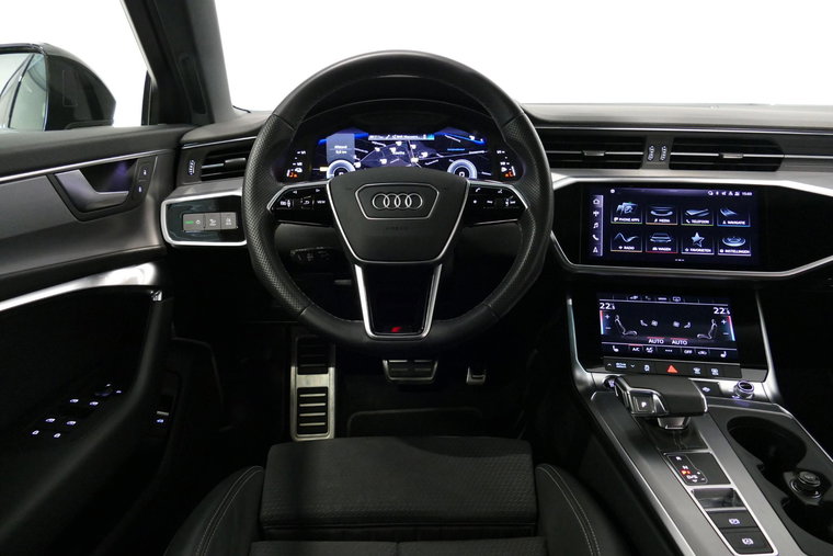 Vehicle Image 25