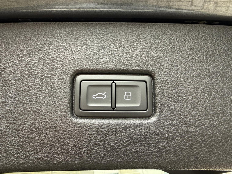 Vehicle Image 41