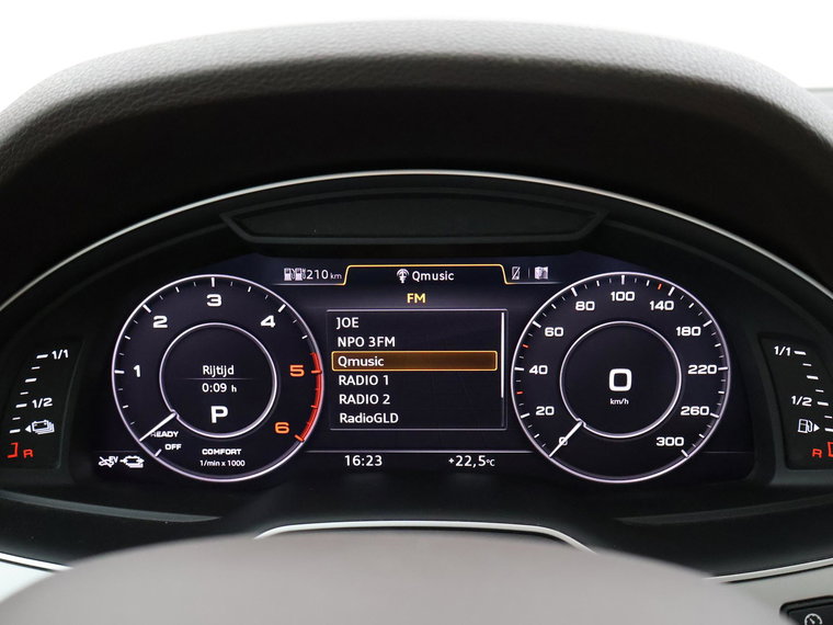 Vehicle Image 39