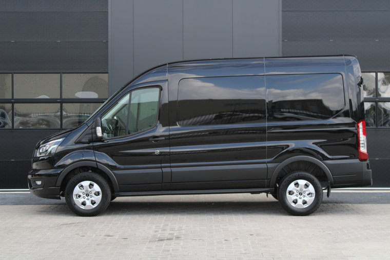 Vehicle Image 29