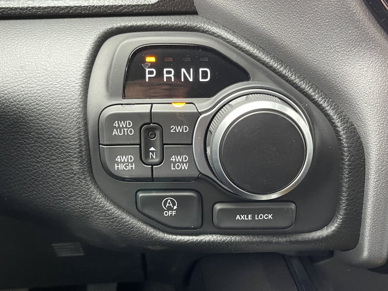 Vehicle Image 26