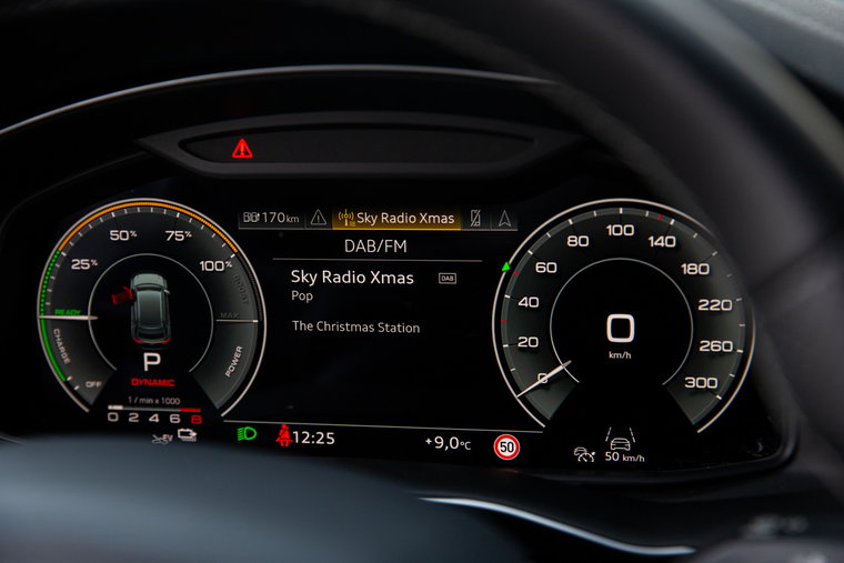 Vehicle Image 13