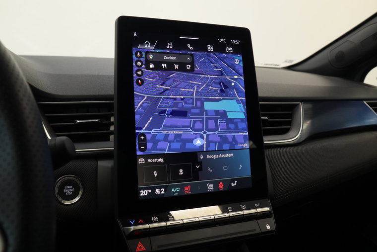 Vehicle Image 13