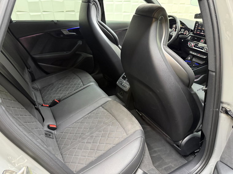 Vehicle Image 41
