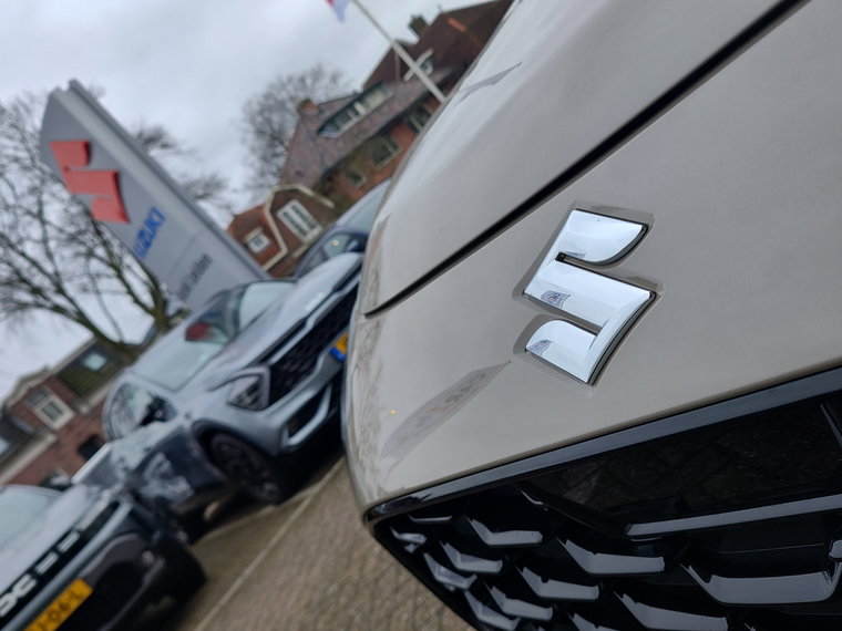 Vehicle Image 33
