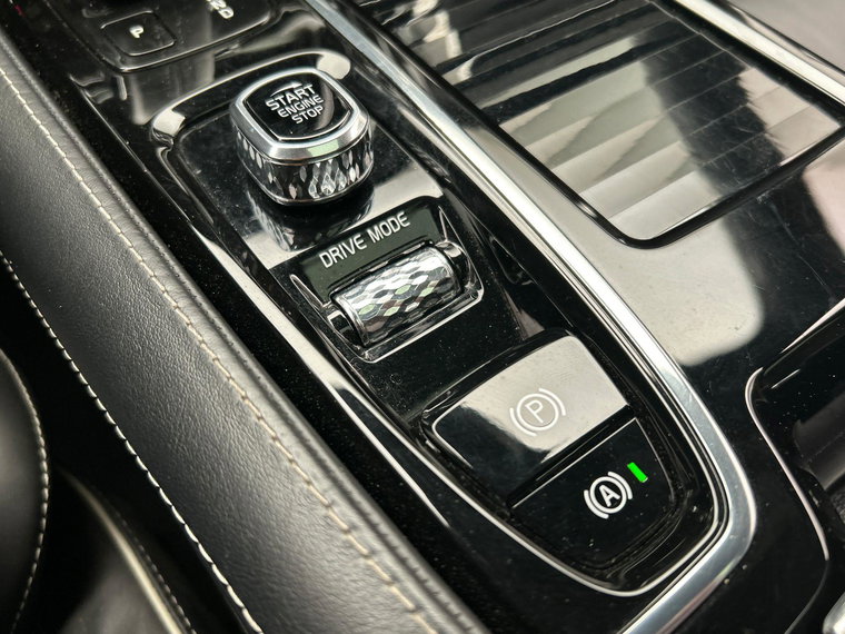 Vehicle Image 39