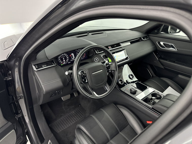 Vehicle Image 23