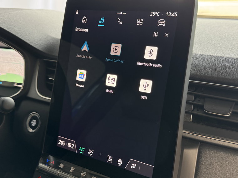 Vehicle Image 39