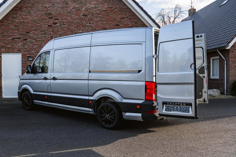 Vehicle Image 30