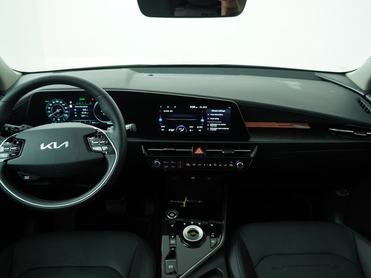 Vehicle Image 39