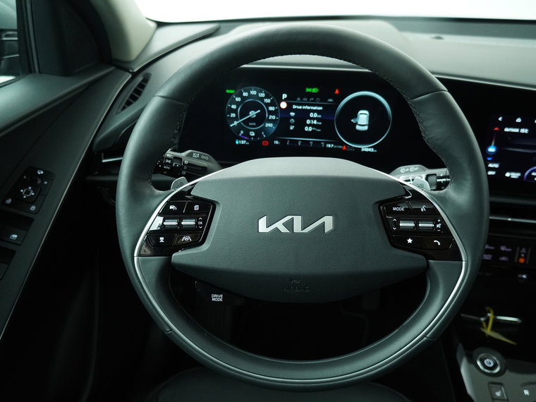 Vehicle Image 40
