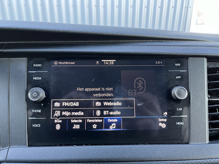 Vehicle Image 37