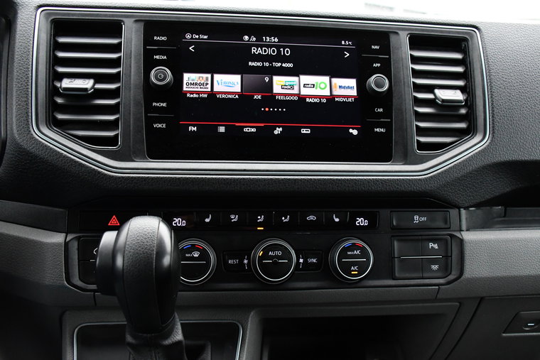 Vehicle Image 22