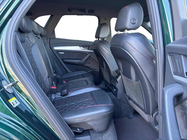 Vehicle Image 31