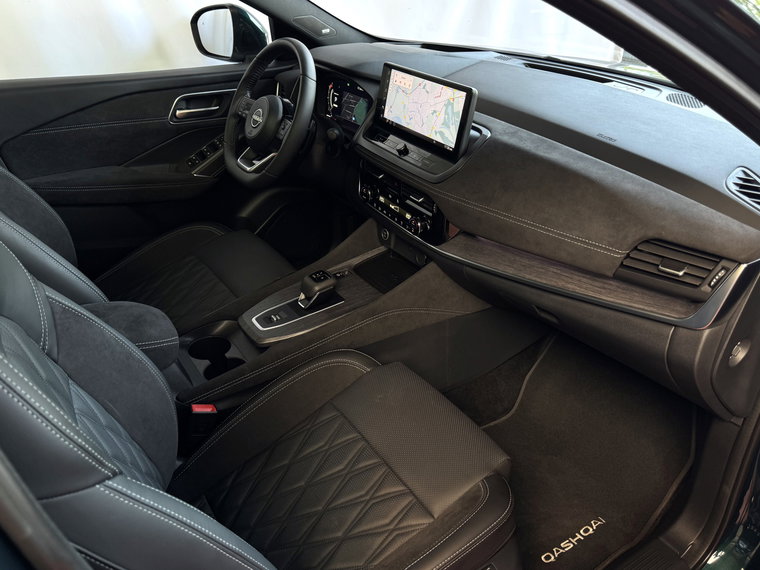 Vehicle Image 33