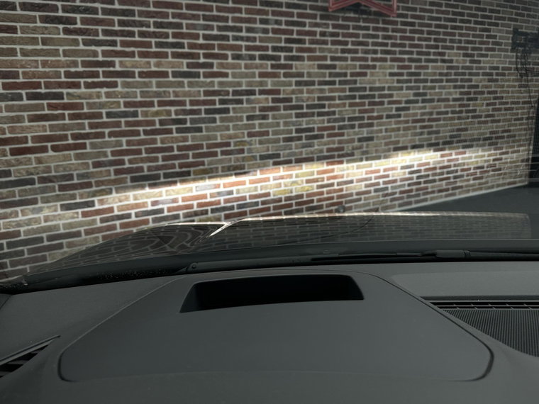 Vehicle Image 26