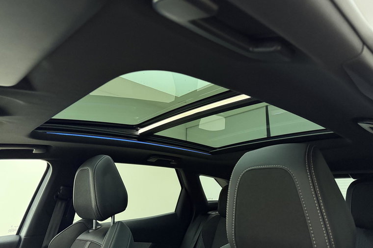 Vehicle Image 31