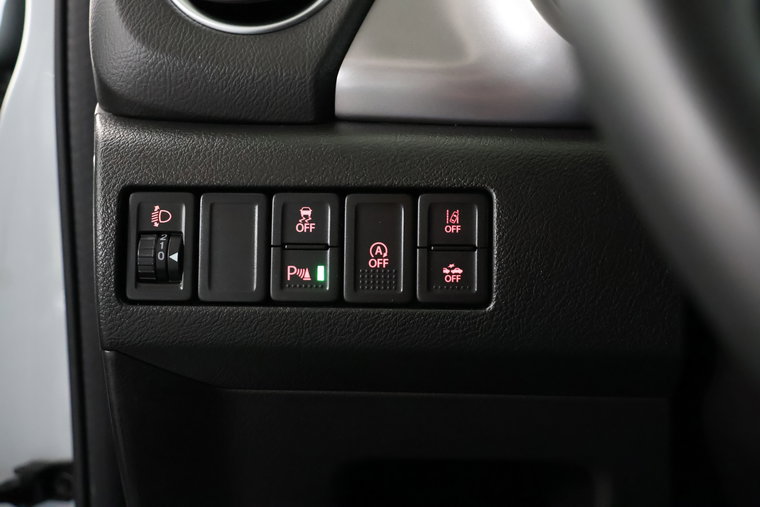 Vehicle Image 24