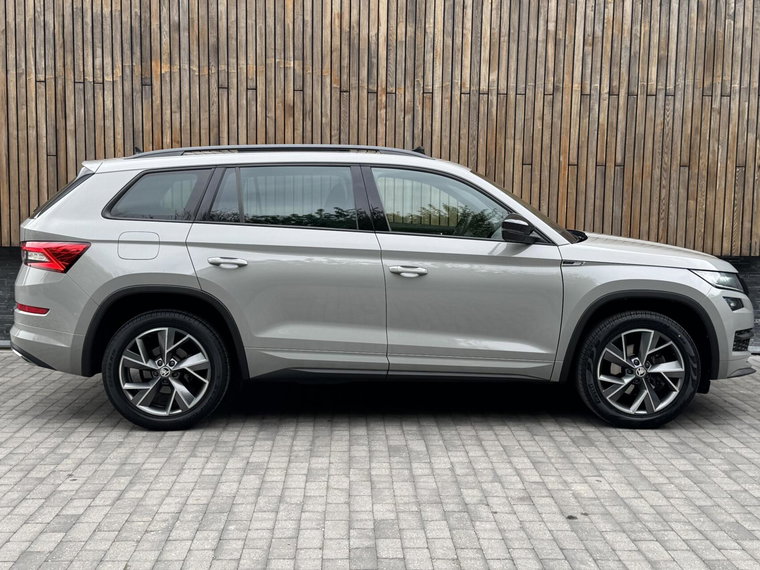 Vehicle Image 45