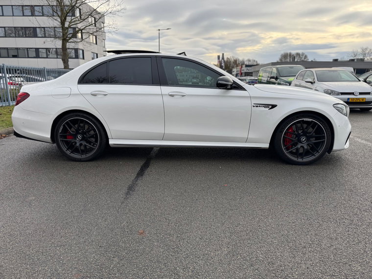 Vehicle Image 38