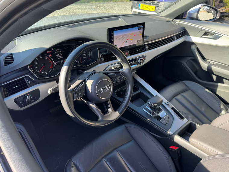 Vehicle Image 30