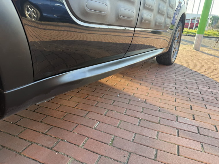 Vehicle Image 31