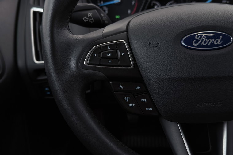 Vehicle Image 30
