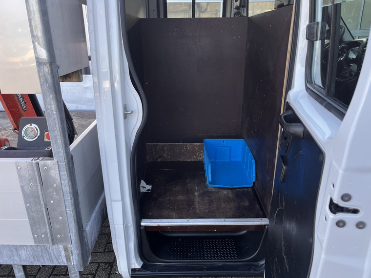 Vehicle Image 33