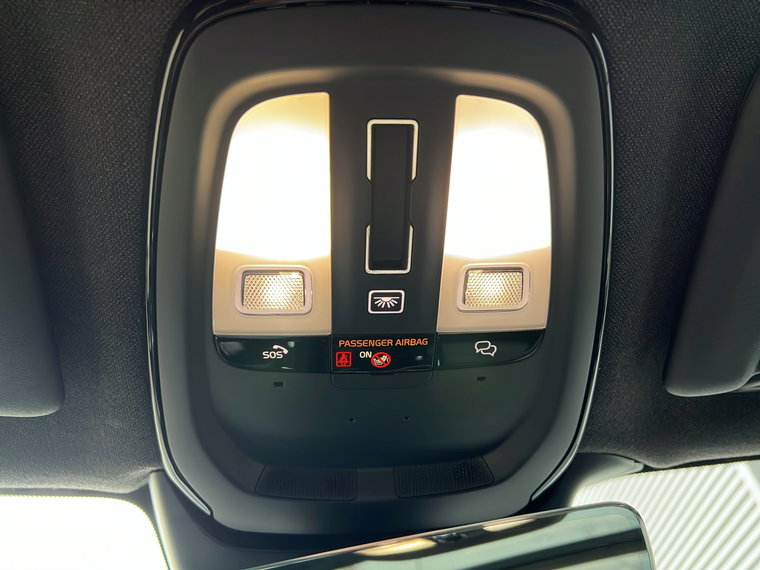 Vehicle Image 27