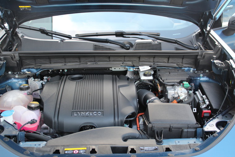 Vehicle Image 8