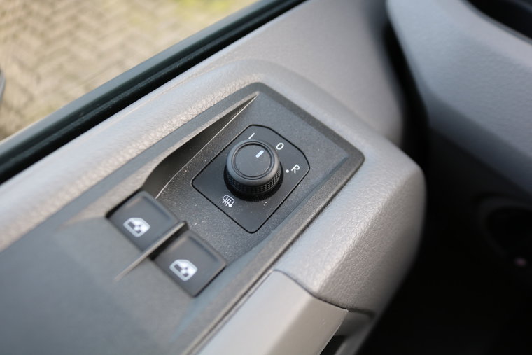 Vehicle Image 27