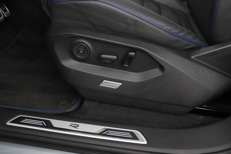 Vehicle Image 49