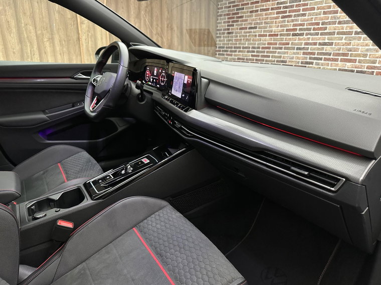 Vehicle Image 39