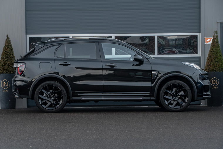 Vehicle Image 11