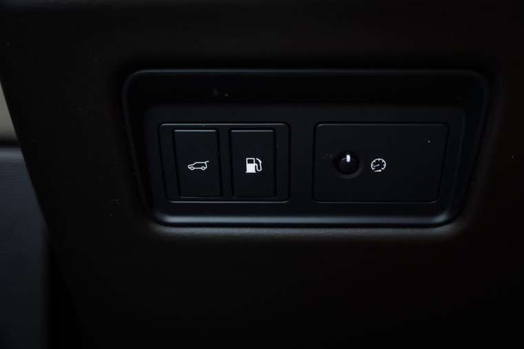 Vehicle Image 40
