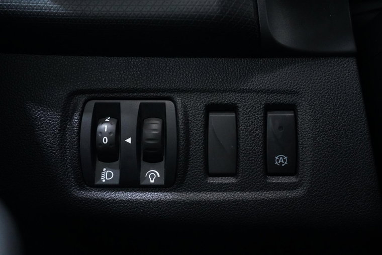 Vehicle Image 26