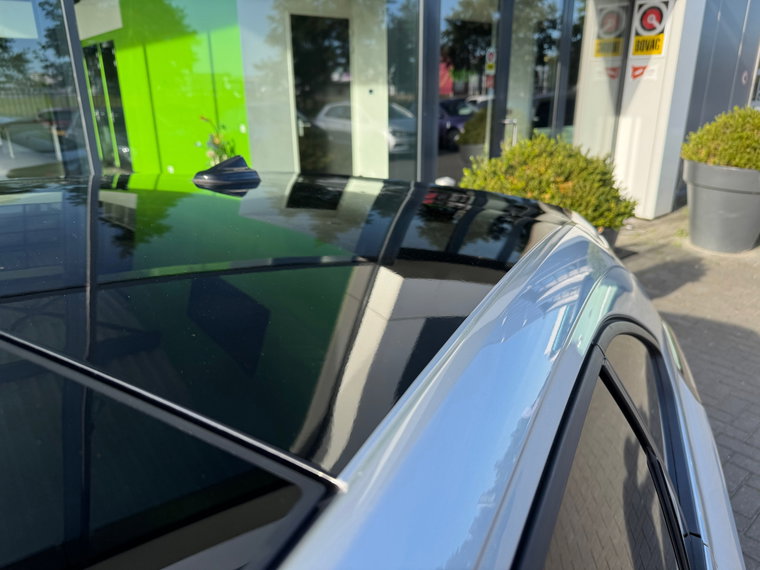 Vehicle Image 48