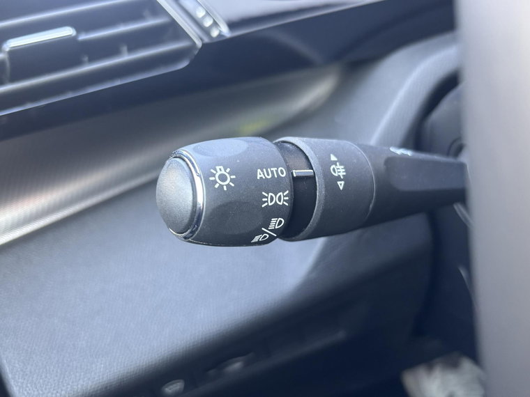 Vehicle Image 27
