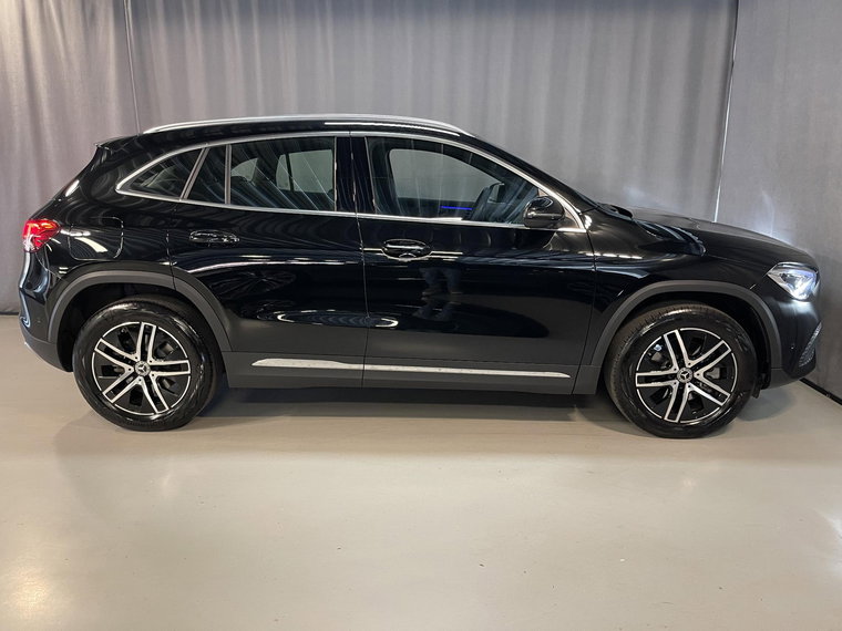 Vehicle Image 40