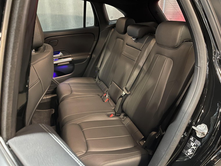 Vehicle Image 41