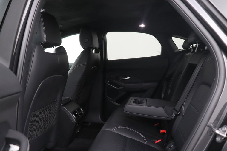 Vehicle Image 48