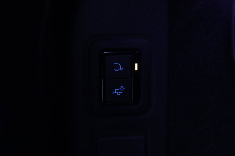 Vehicle Image 52