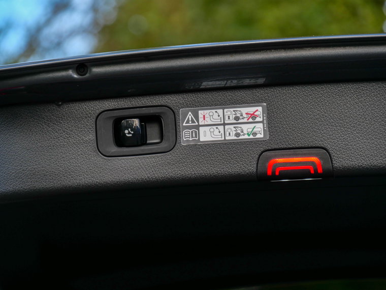 Vehicle Image 26