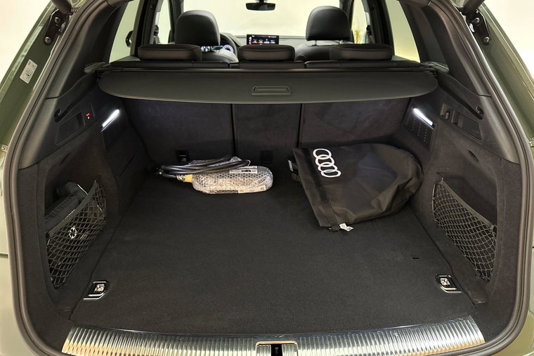 Vehicle Image 39