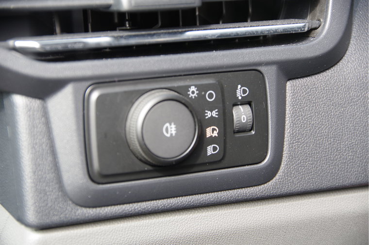 Vehicle Image 31