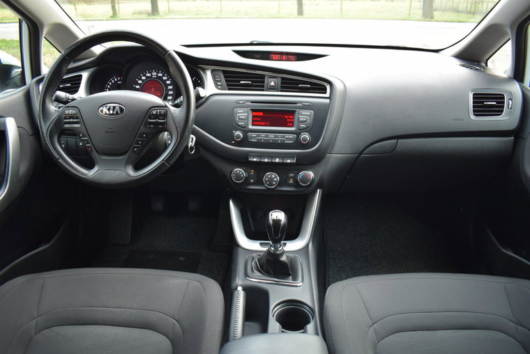 Vehicle Image 11