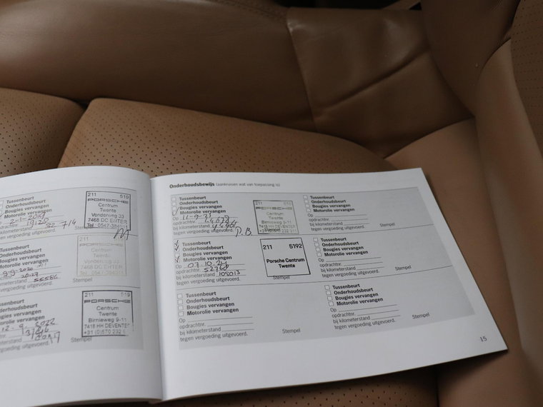 Vehicle Image 33