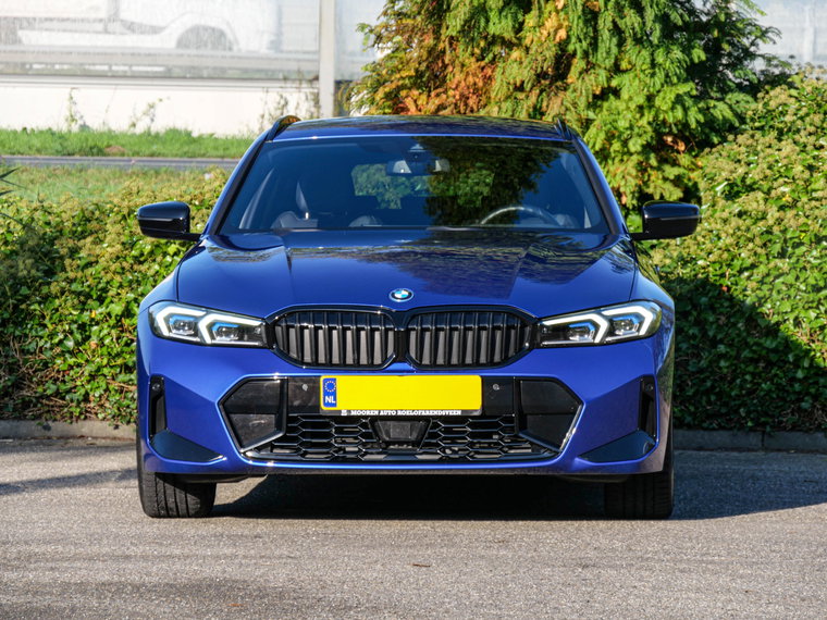 Vehicle Image 35